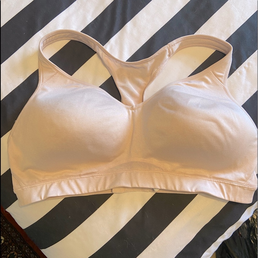 Old Navy Active Sports Bra- Size 38 D